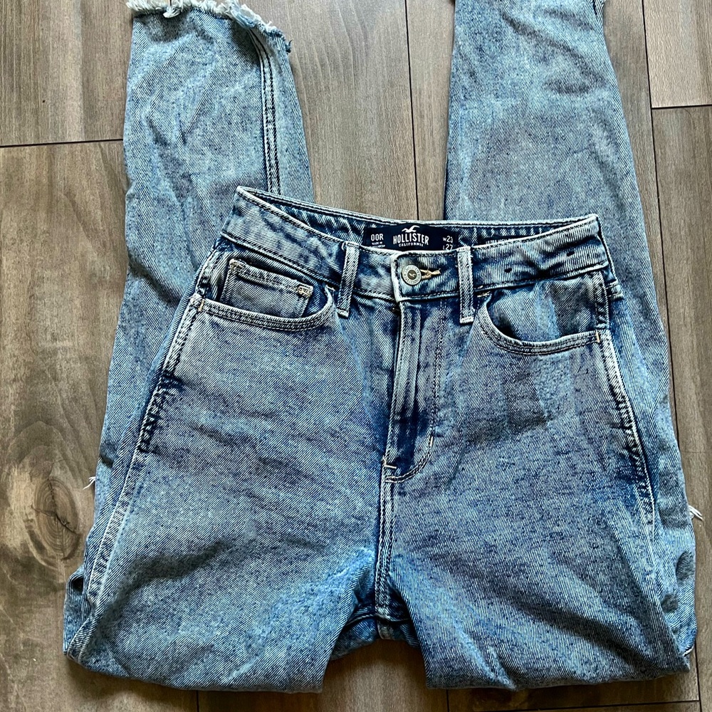 Hollister mom jeans
